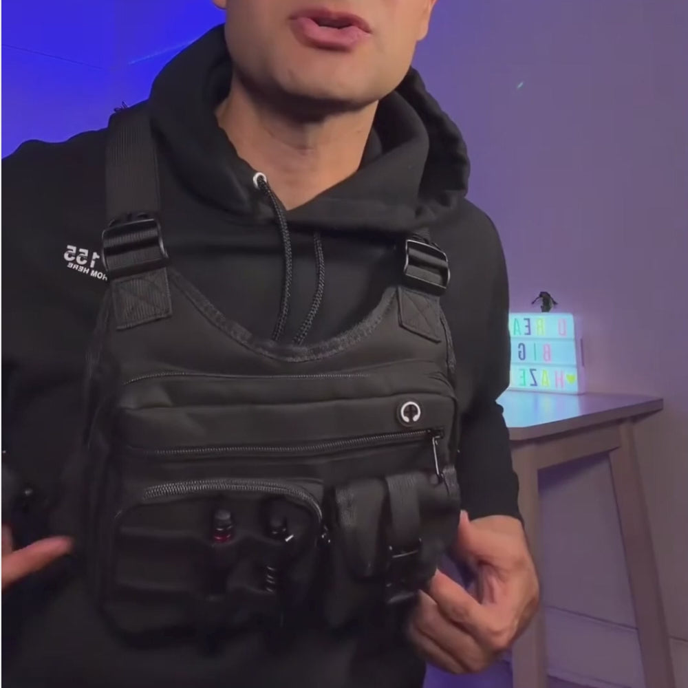 The Arctic Chest Pack